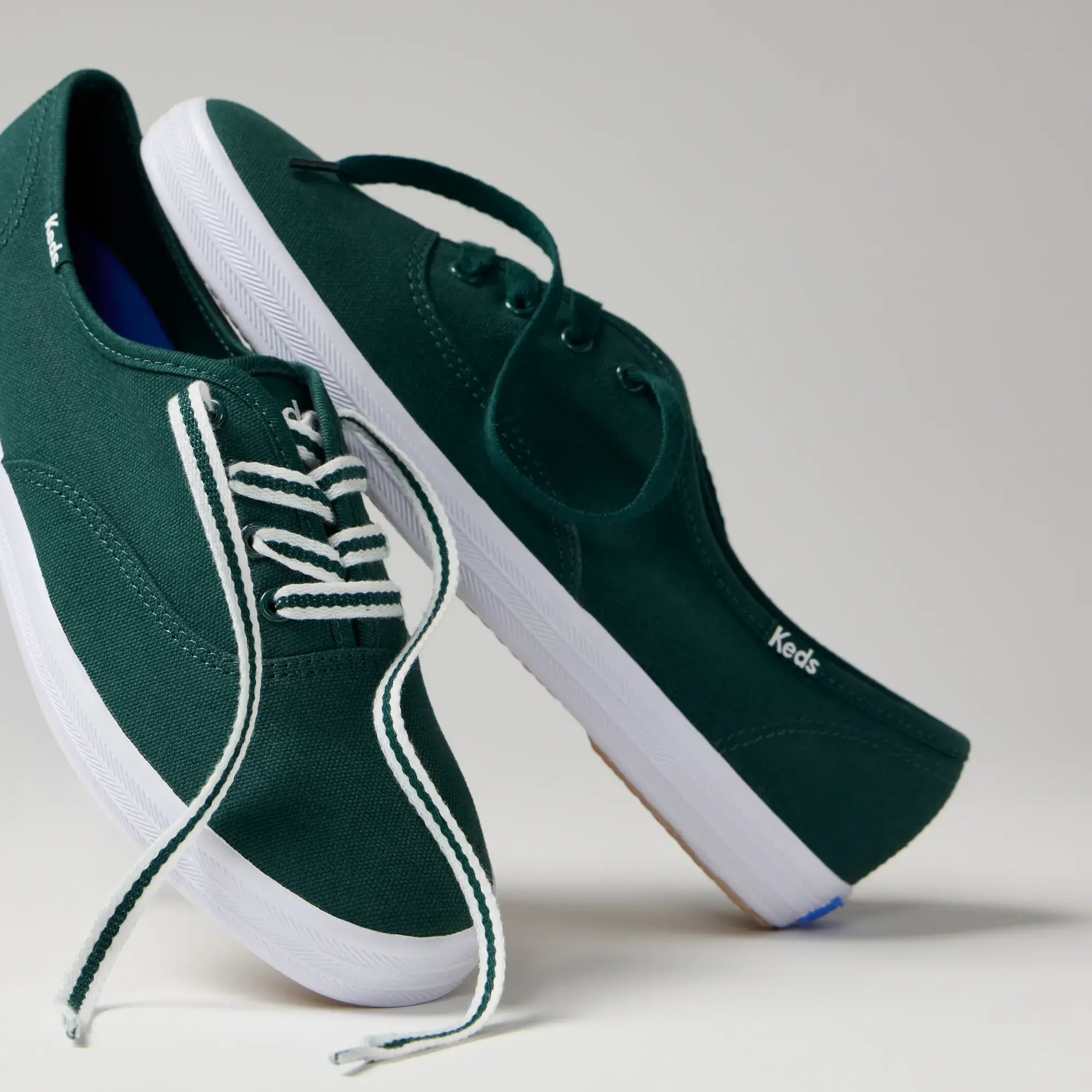 Champion Canvas Lace-Up - Image 2