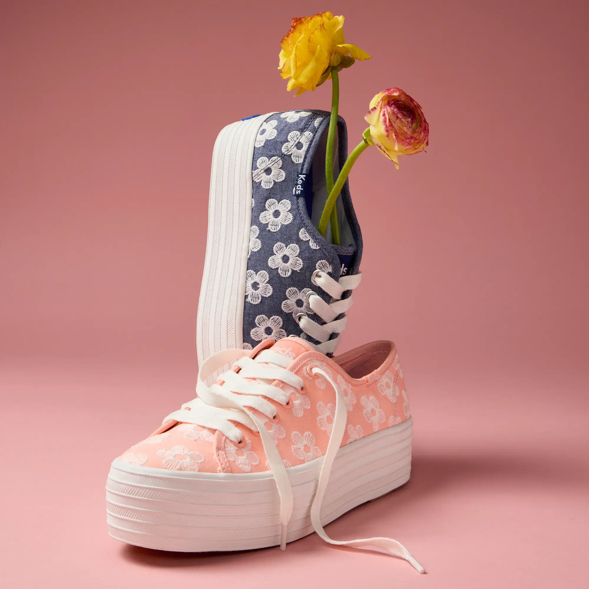 Triple Up Chambray Floral Embroidery Lace-Up - Image 2